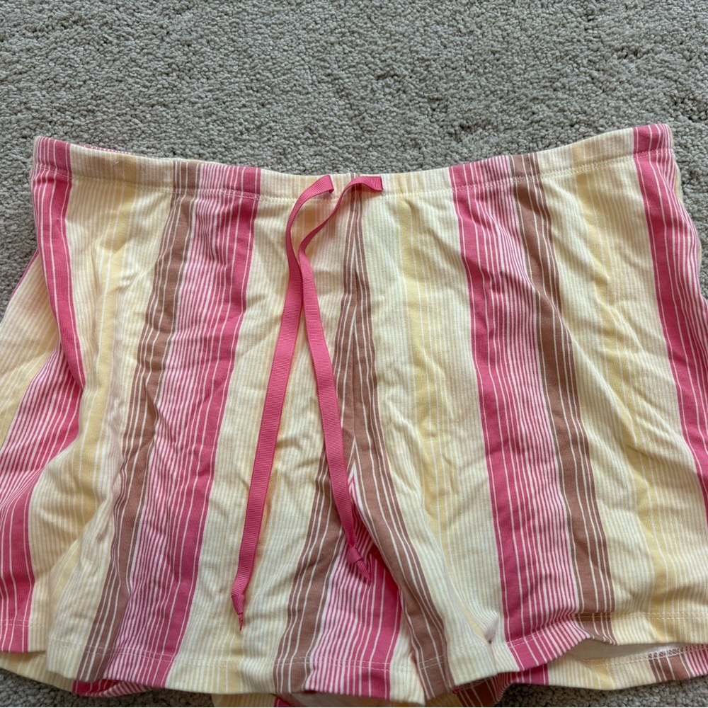 Alfani Paiama Shorts. Used Sz Medium